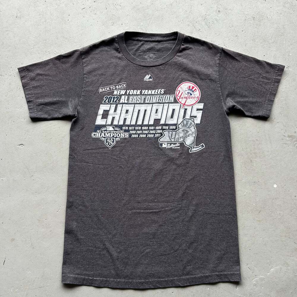 Majestic New York Yankees 2012 AL East Division Champions T-Shirt Size Small